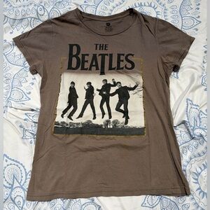 The Beatles shirt medium